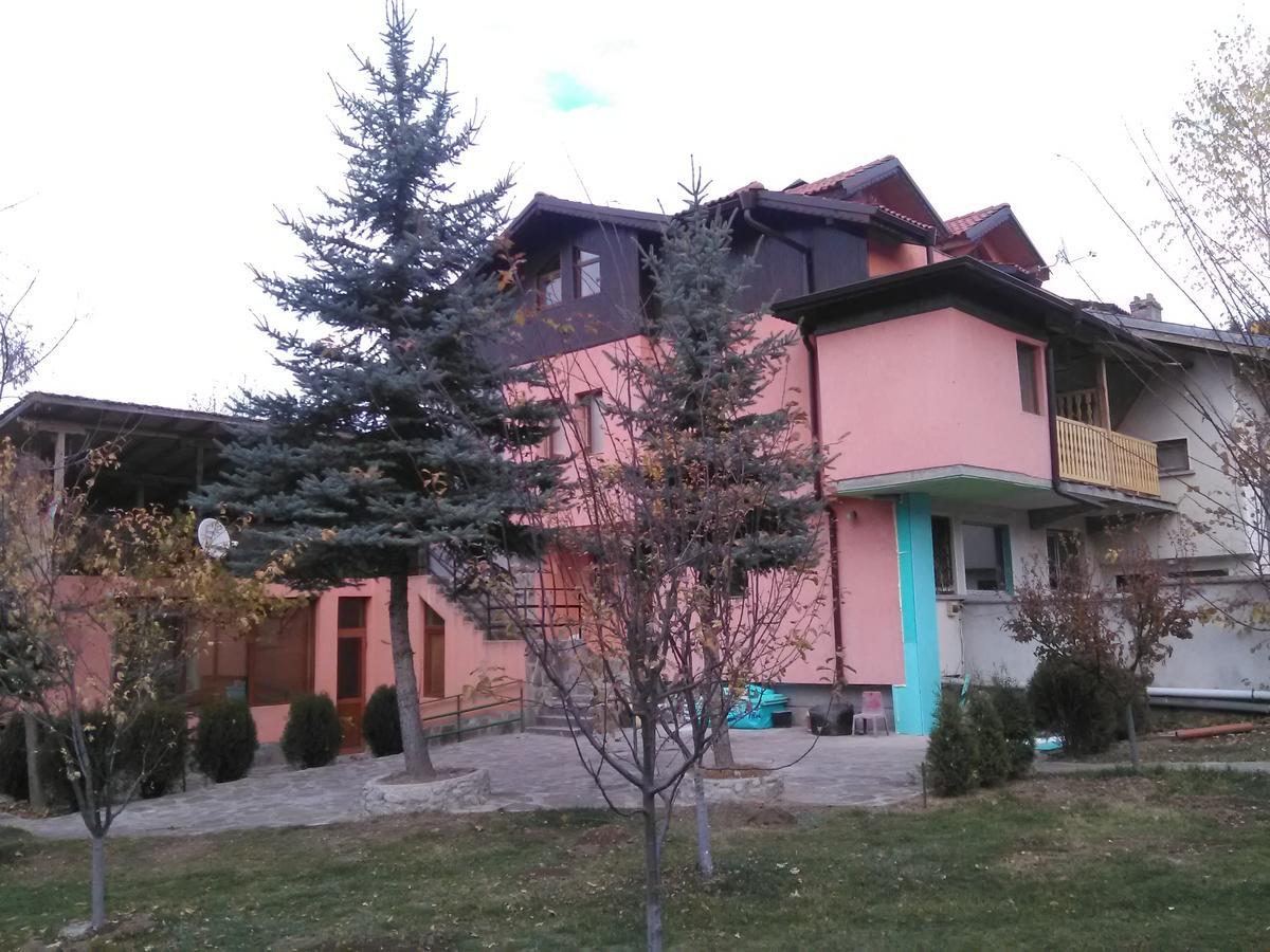 Villa Lilia Apriltsi  Eksteriør billede